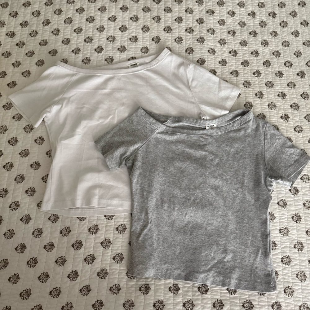 Bundle of cotton on tops